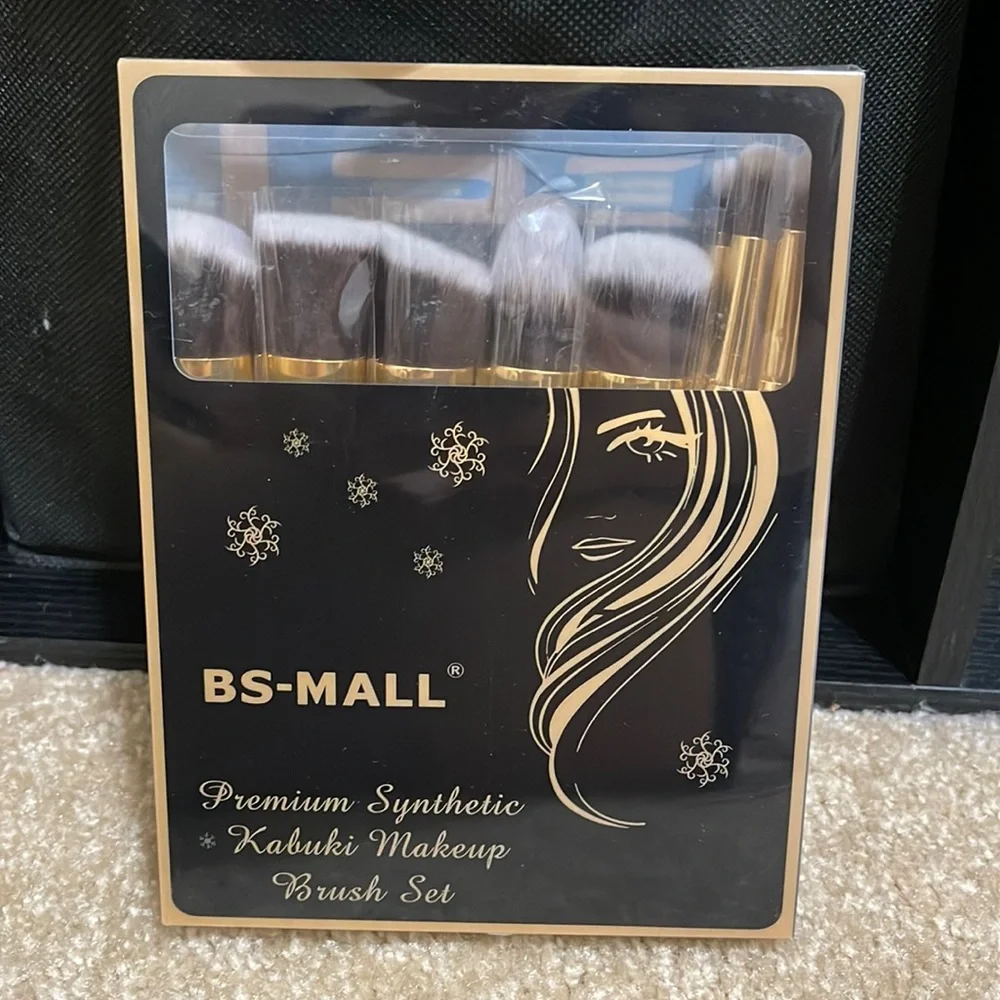 Premium synthetic kabuki makeup brush set